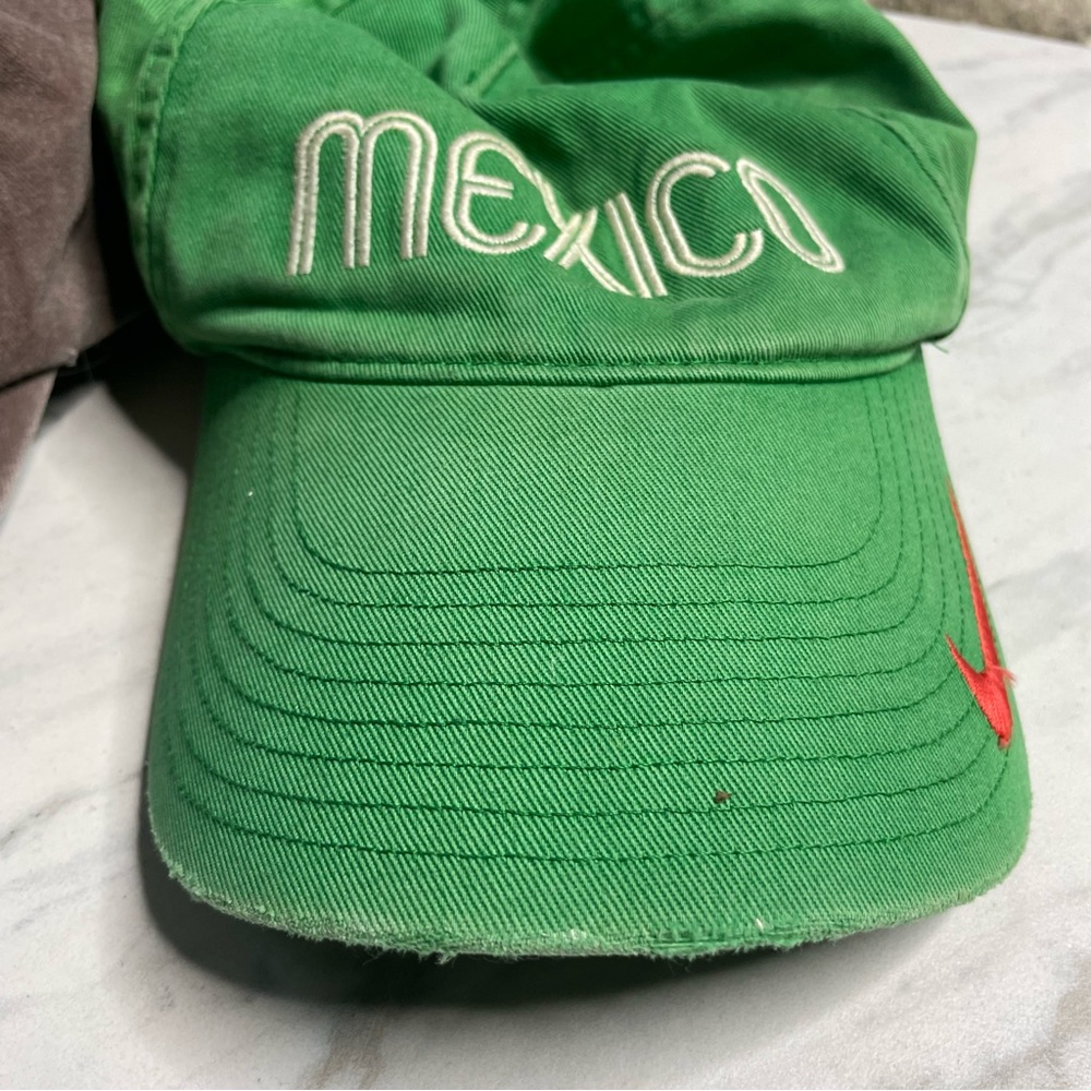 Two hats nike Mexico and Cancun athletic dept - Picture 5 of 5